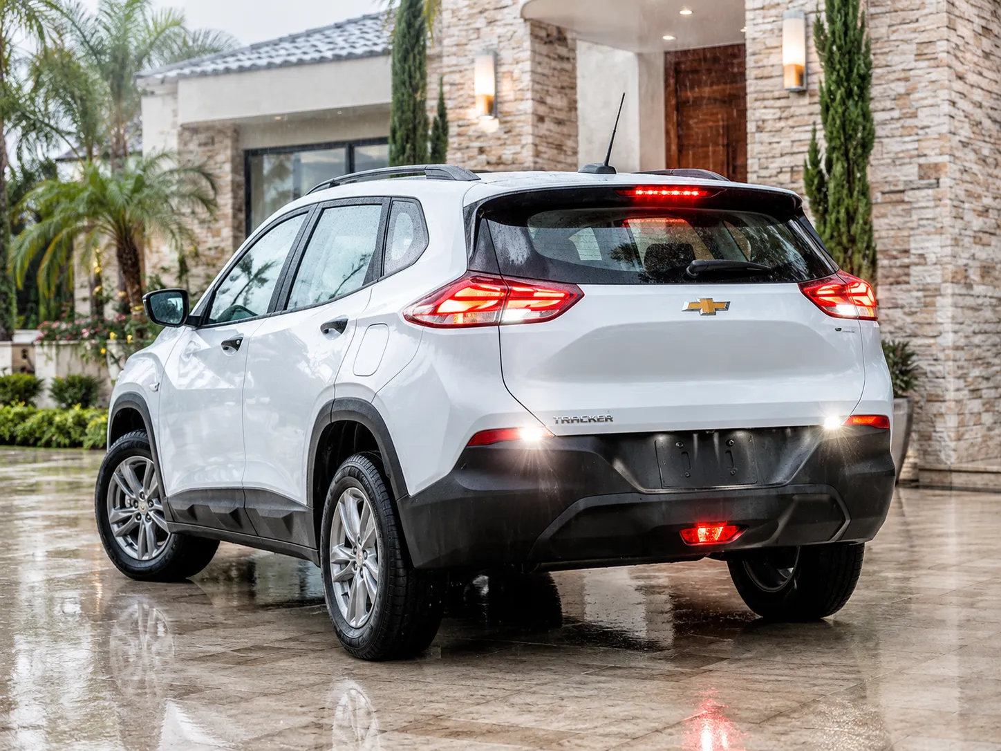 Seminovos PCD: Chevrolet Tracker 1.0 AT6 2025 pode esconder passivo técnico? Guia pericial antes de comprar