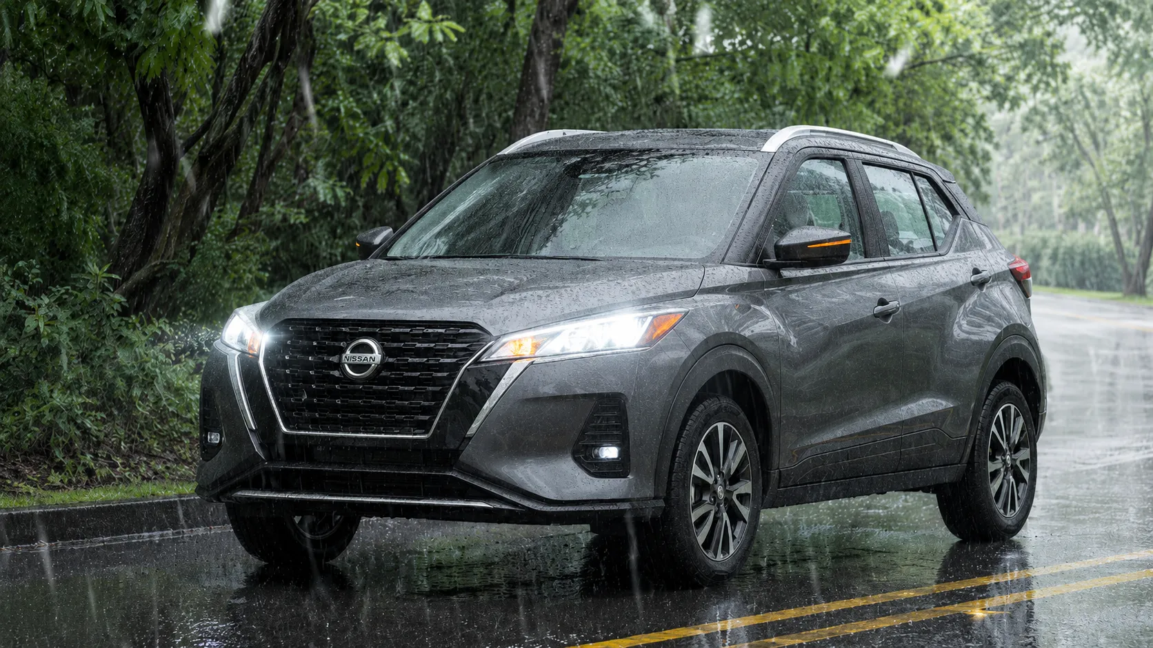nissan-kicks-play-sense-2025-guia-comprador-seminovos