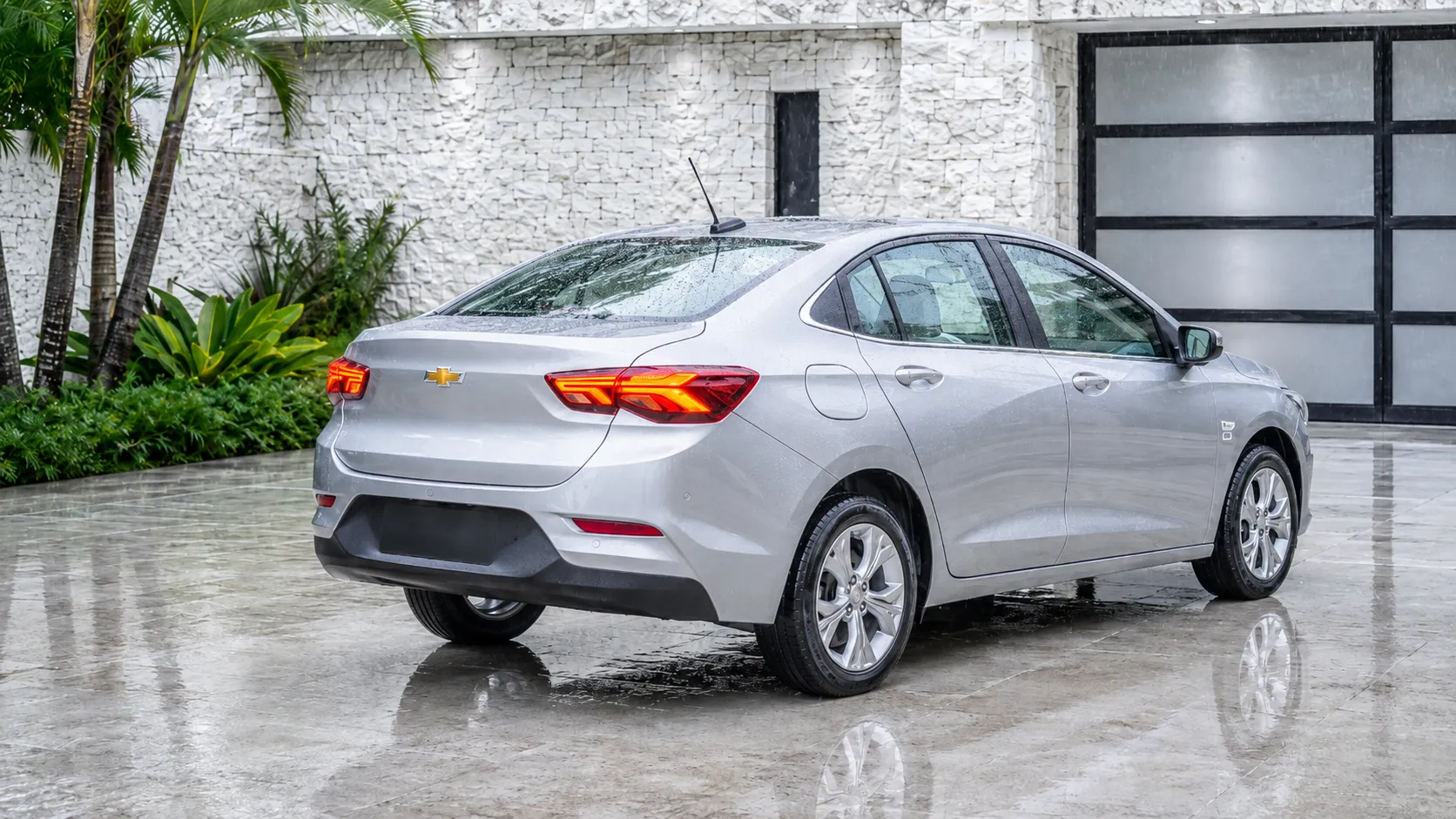 Onix Plus Turbo PCD 2026: análise completa