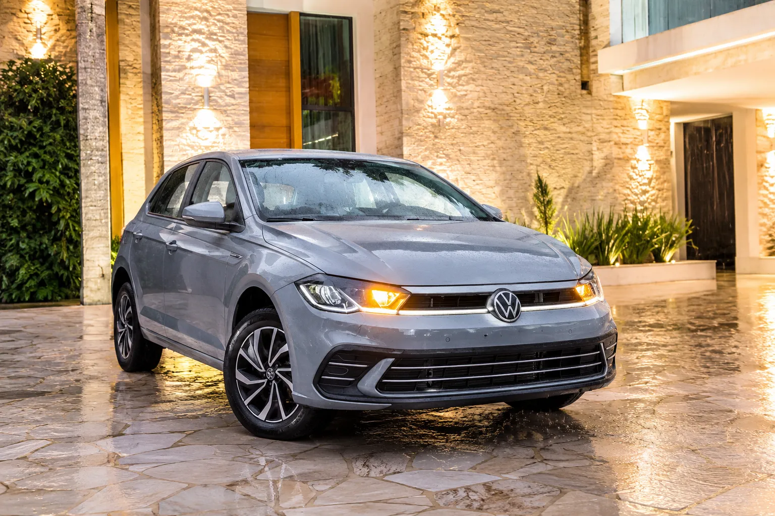 Volkswagen Polo Highline 2026: o que a versão mais cara realmente entrega em equipamentos?