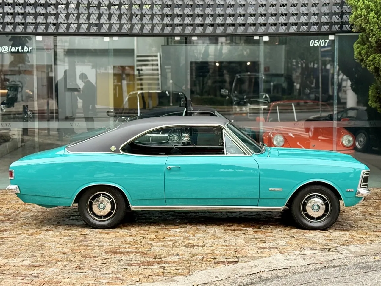 Detalhes externos do Chevrolet Opala Gran Luxo Coupé 1972
