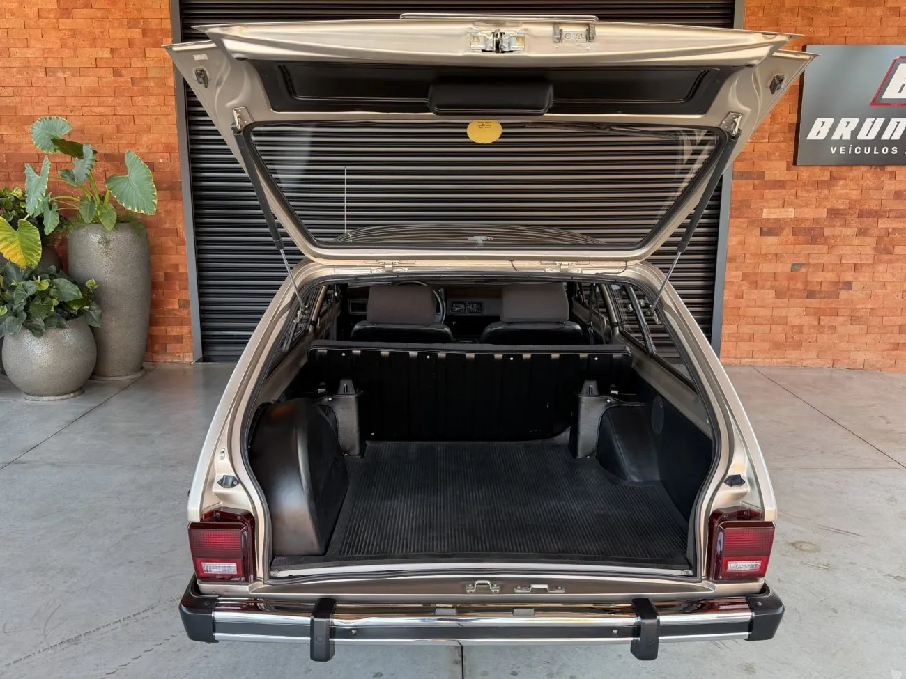 Ford Belina II 1984 carro antigo de coleção