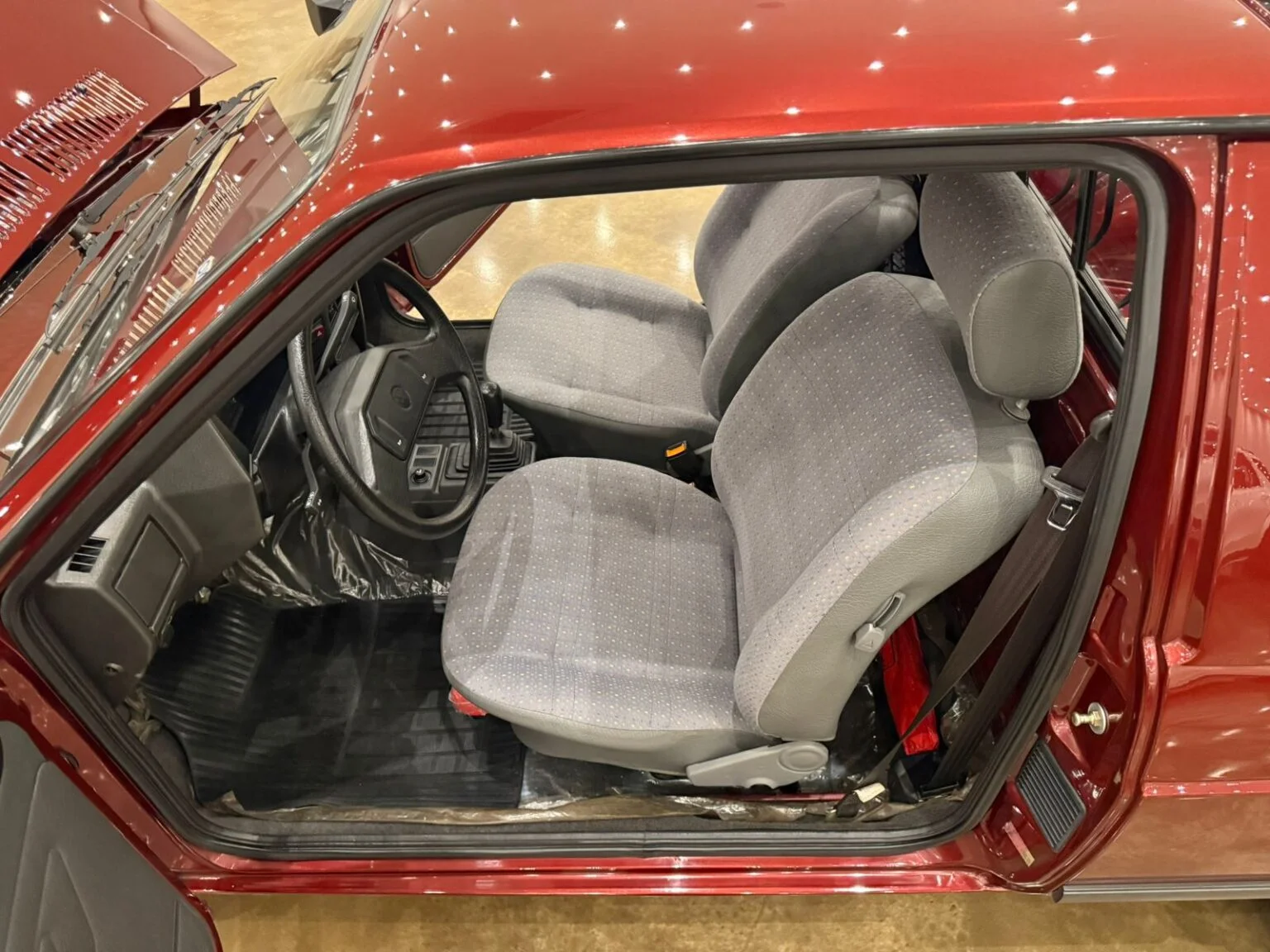 Acabamento interno da Volkswagen Saveiro CL 1.6 1996