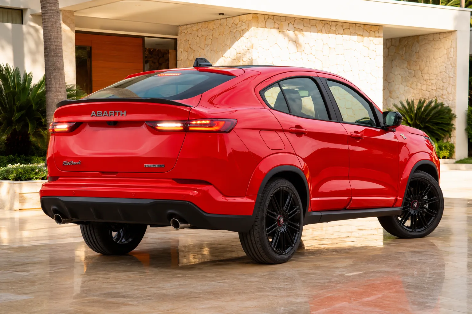 Fiat Fastback Abarth 2026: ficha técnica mostra desempenho forte, mas o TCO exige atenção