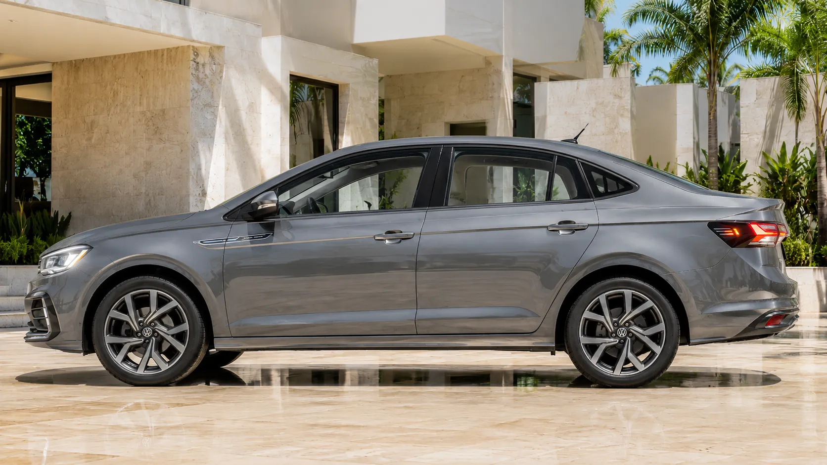 VW Virtus Exclusive 2026: motor 1.4 TSI é forte, mas o custo mensal exige planejamento
